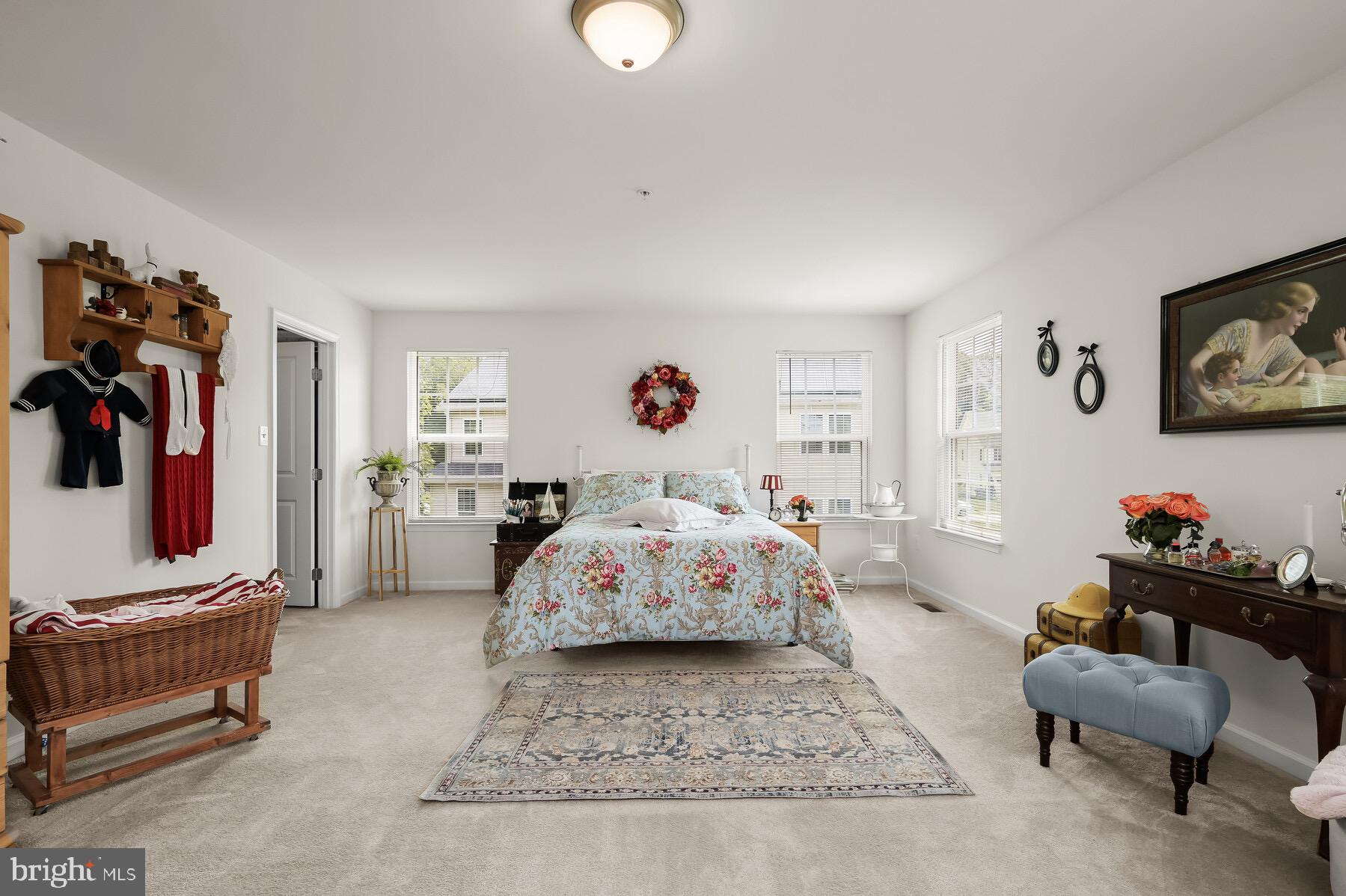 LINDEN GROVE - Residential