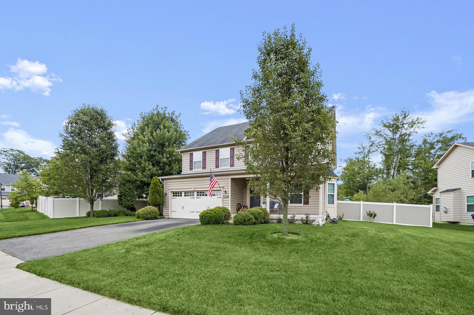 LINDEN GROVE - Residential