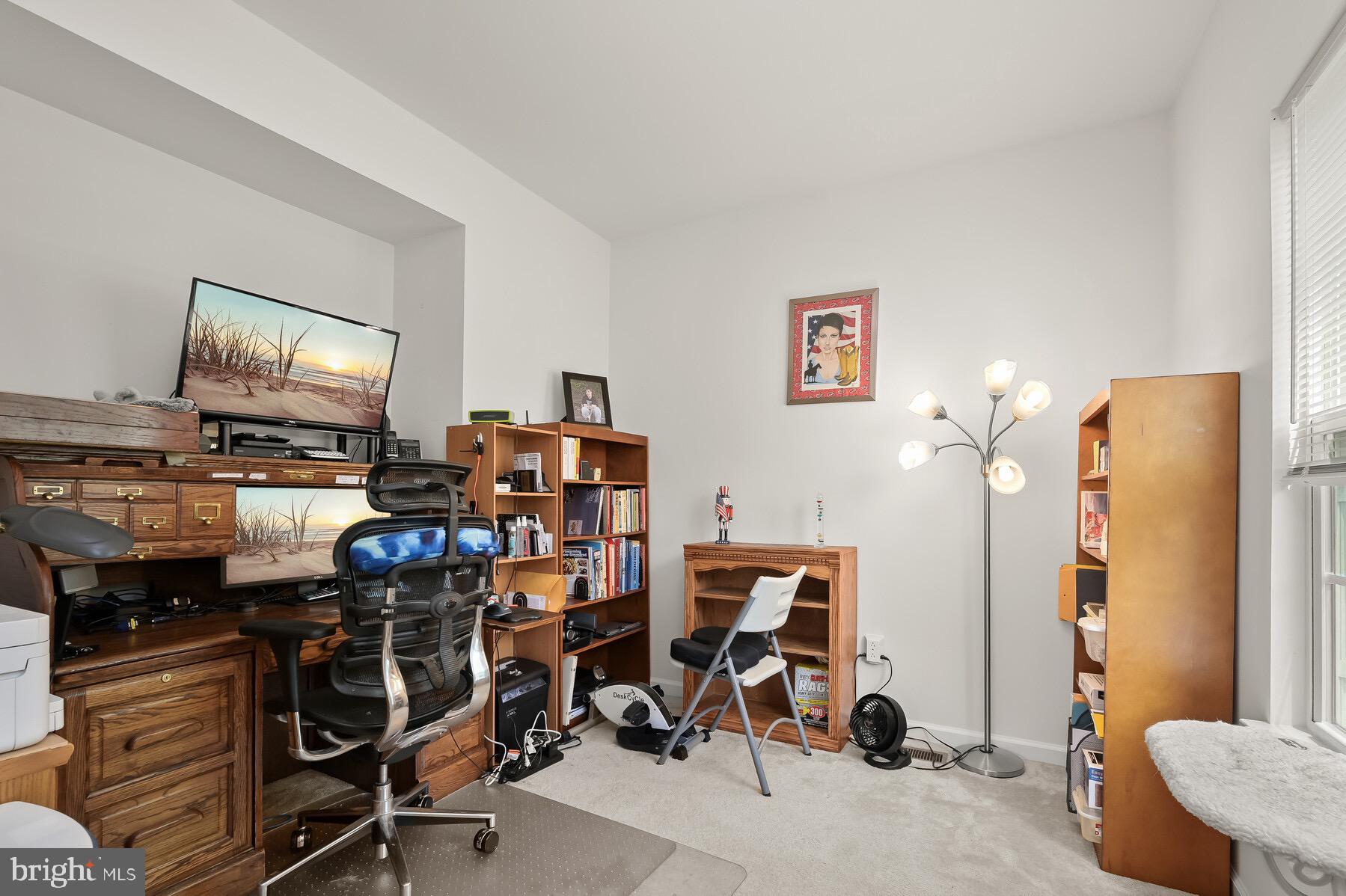 LINDEN GROVE - Residential