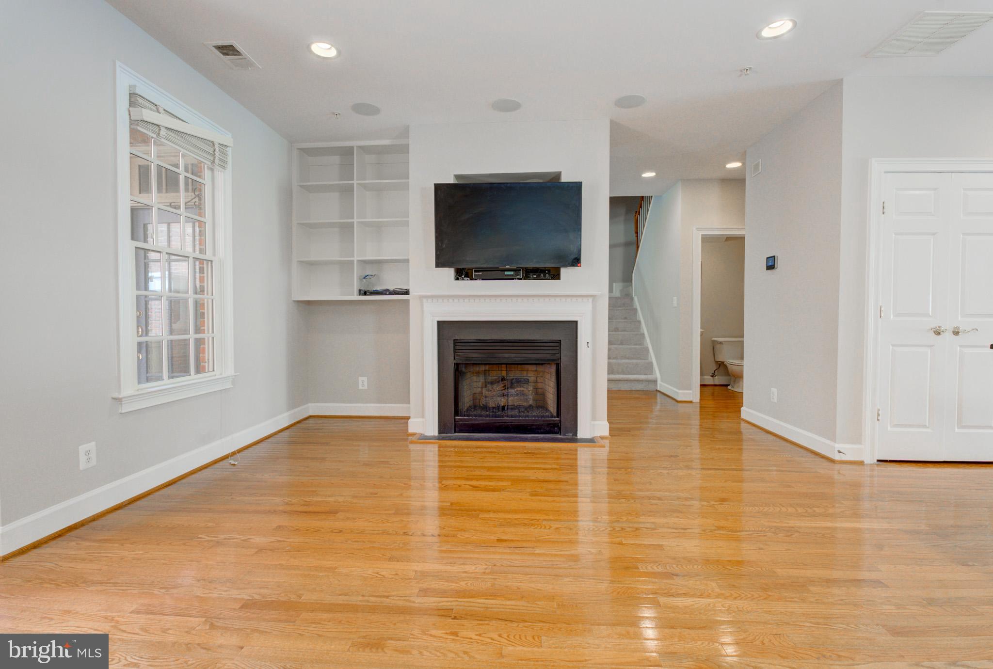 FALLSGROVE - Residential