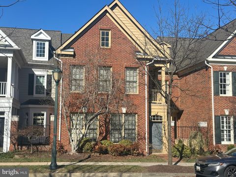 904 OAK KNOLL TERRACE ROCKVILLE MD 20850