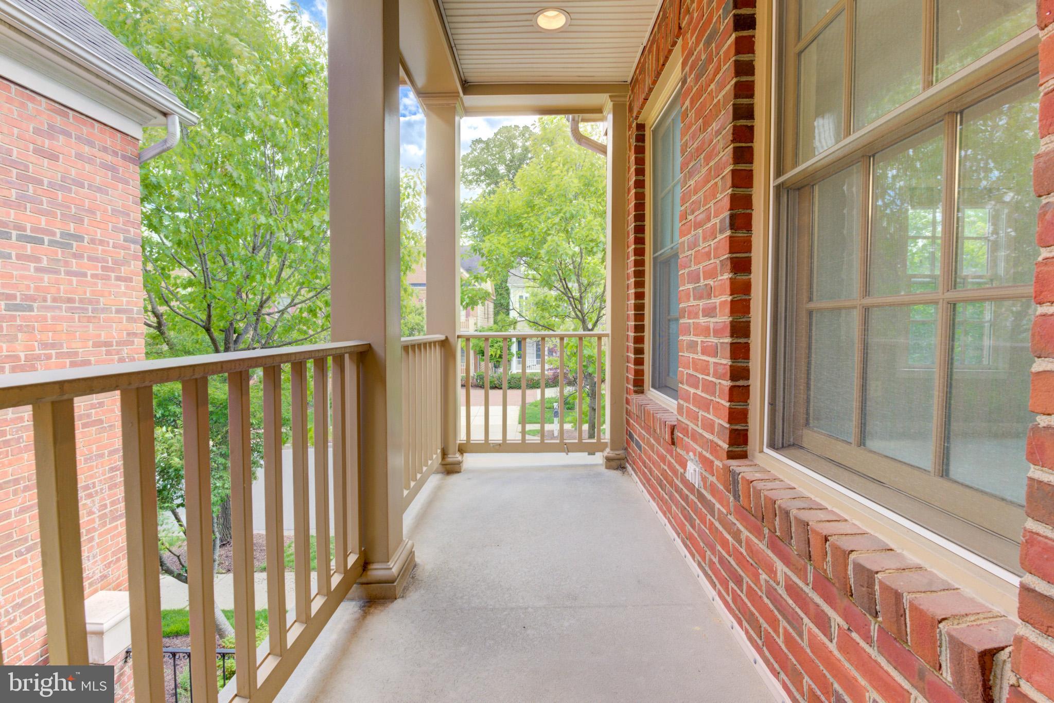 FALLSGROVE - Residential