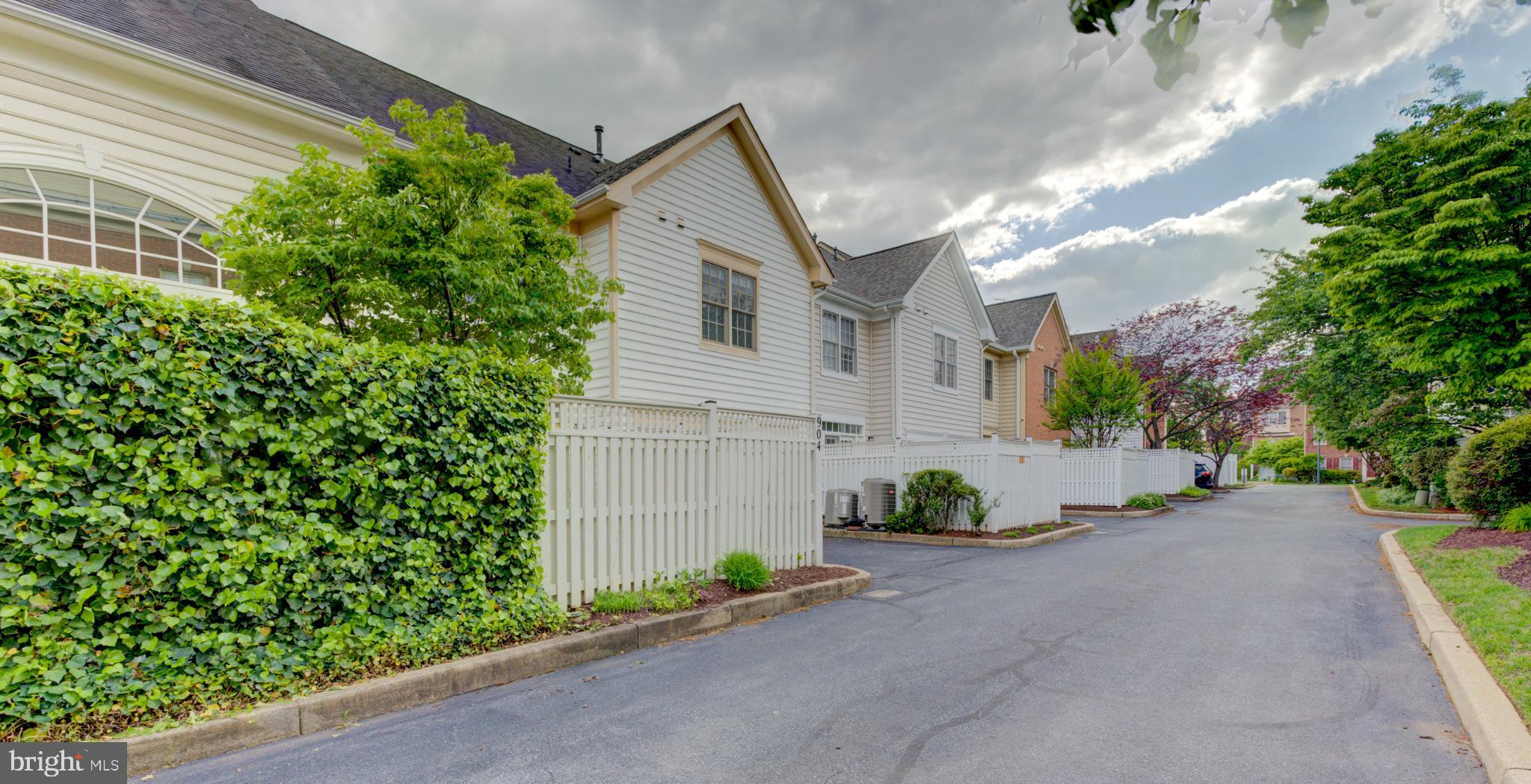 FALLSGROVE - Residential