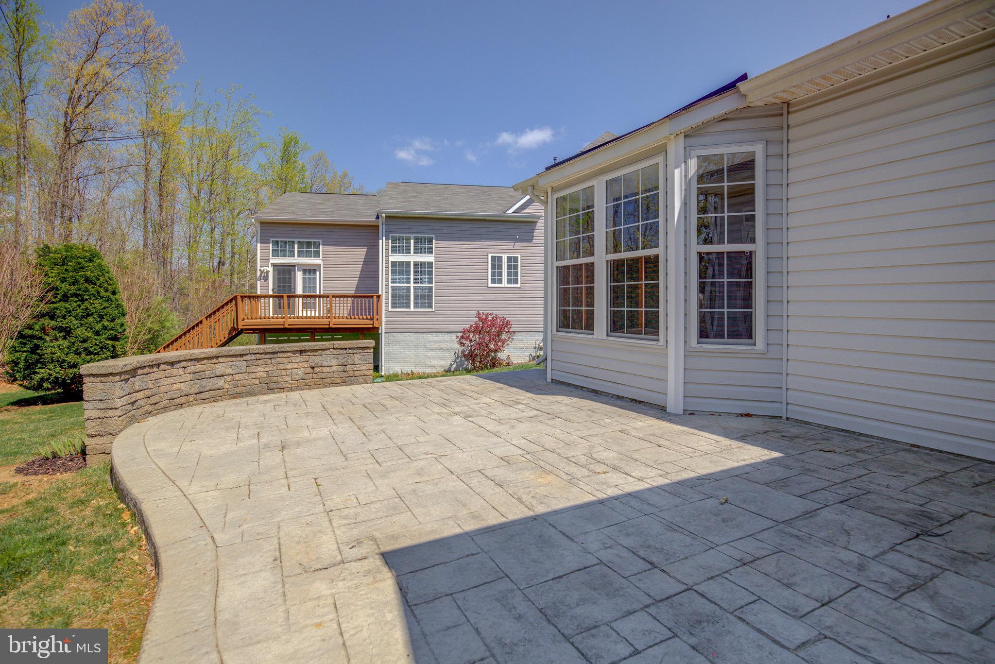 FOUR SEASONS IN HISTORIC VIRGINIA - Residential