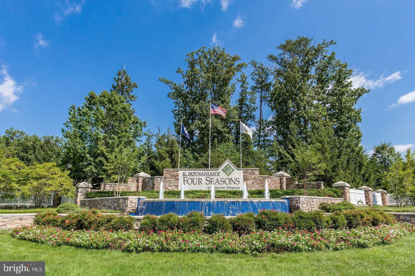 FOUR SEASONS IN HISTORIC VIRGINIA - Residential