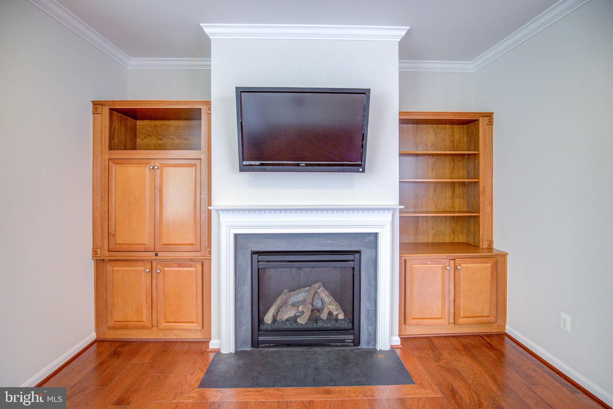 FOUR SEASONS IN HISTORIC VIRGINIA - Residential