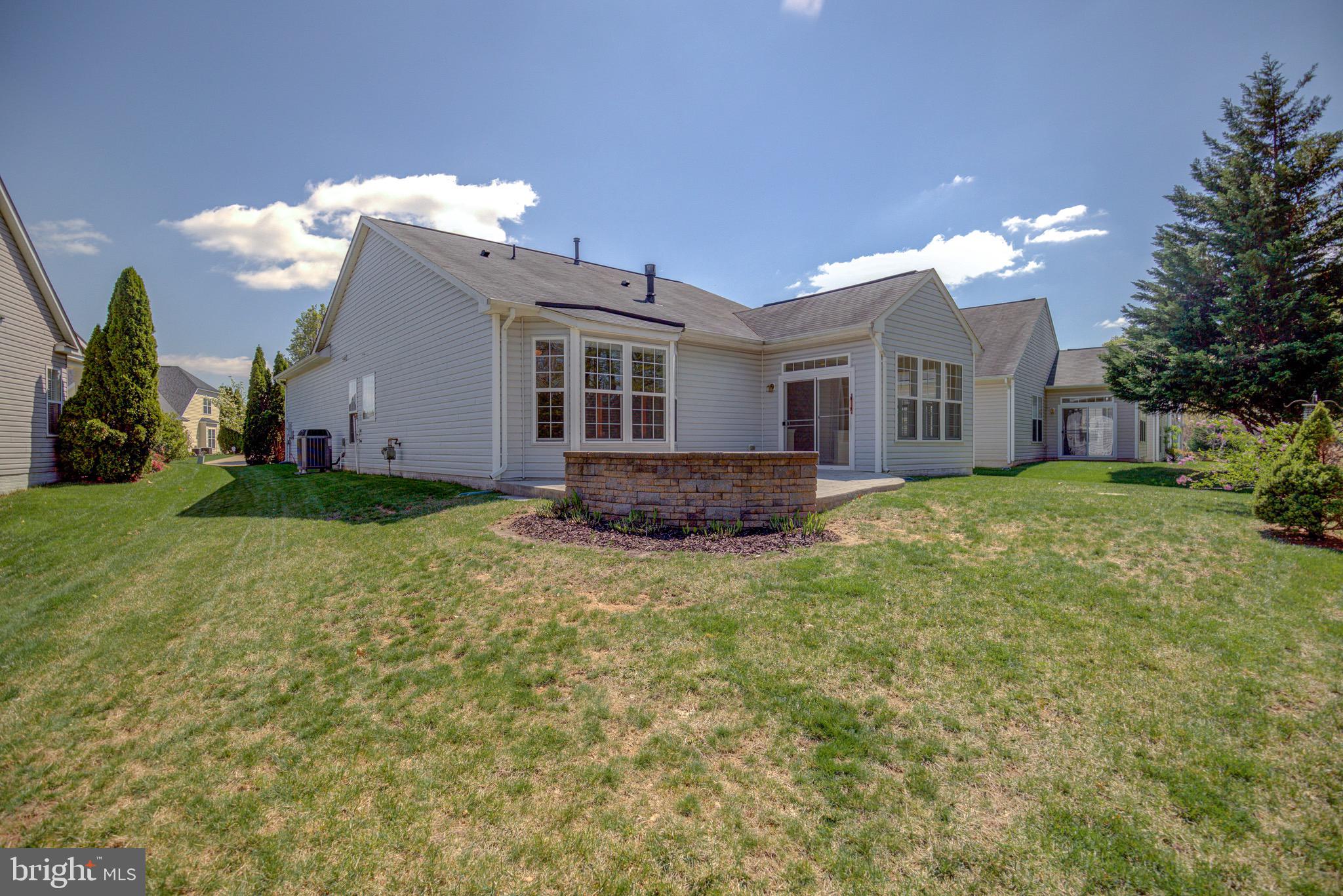 FOUR SEASONS IN HISTORIC VIRGINIA - Residential