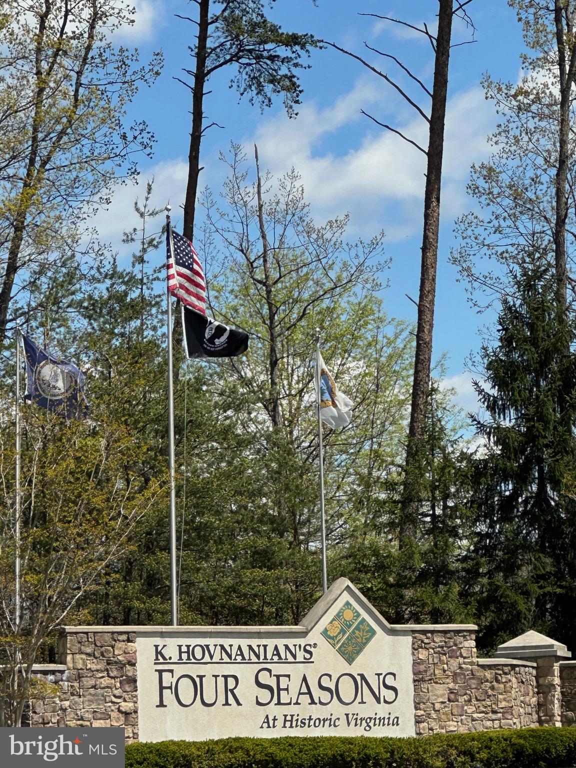 FOUR SEASONS IN HISTORIC VIRGINIA - Residential