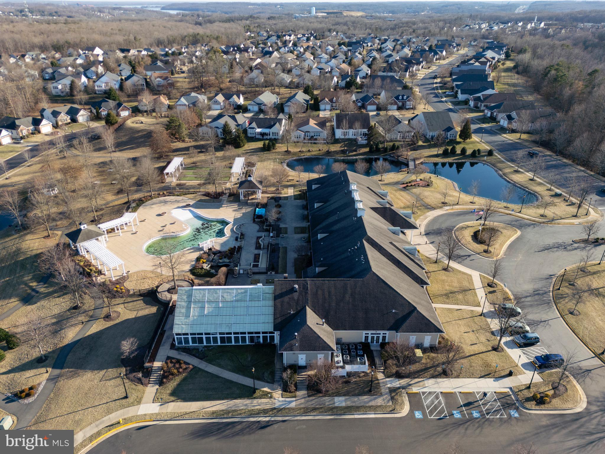 FOUR SEASONS IN HISTORIC VIRGINIA - Residential