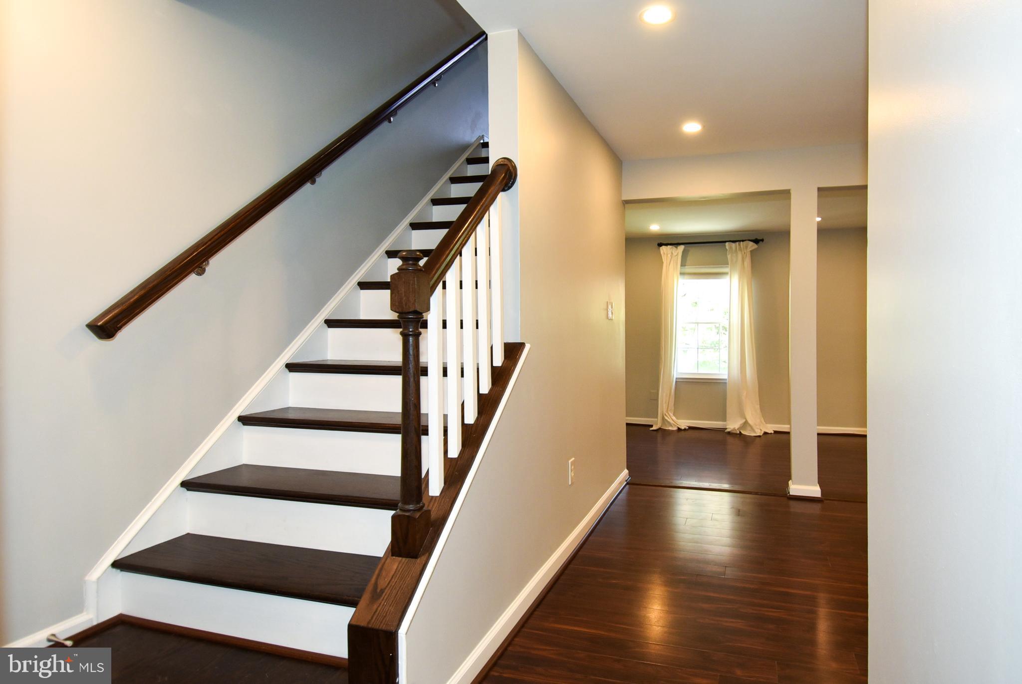 DERWOOD STATION - Residential Lease