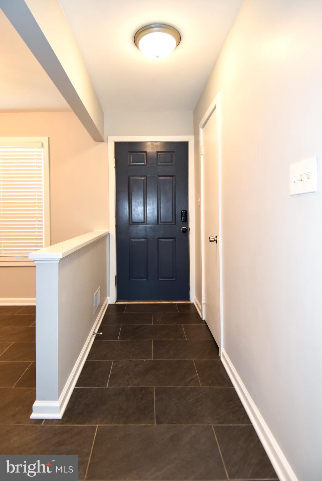 DERWOOD STATION - Residential Lease