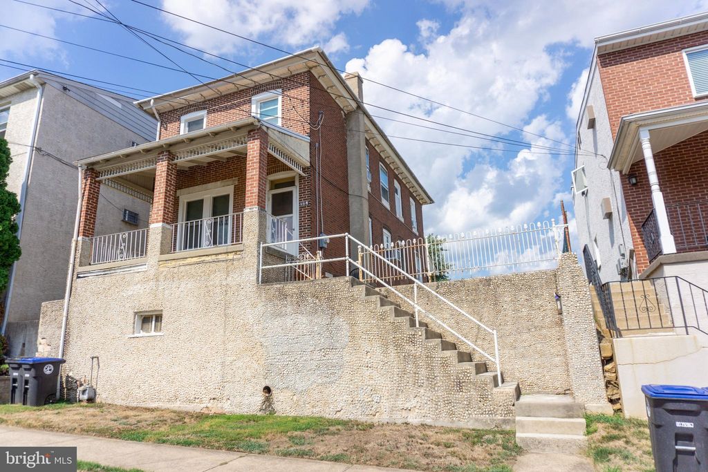 Photo of 232 W 4th Avenue, CONSHOHOCKEN, PA 19428 (MLS # PAMC2152704)