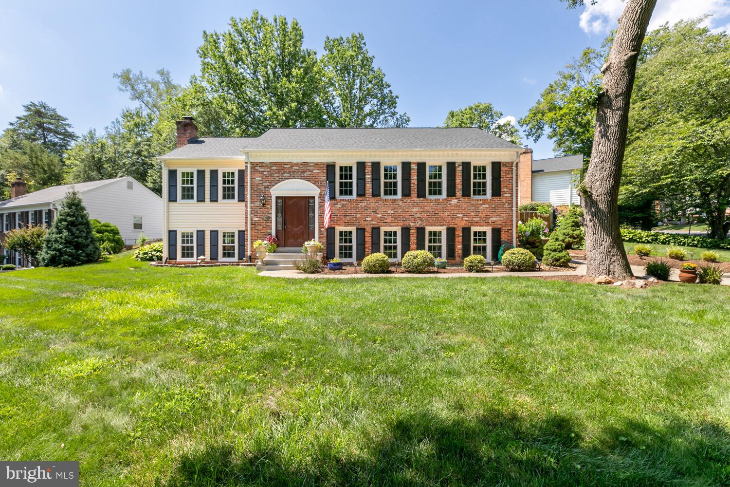 MIDDLERIDGE - Residential