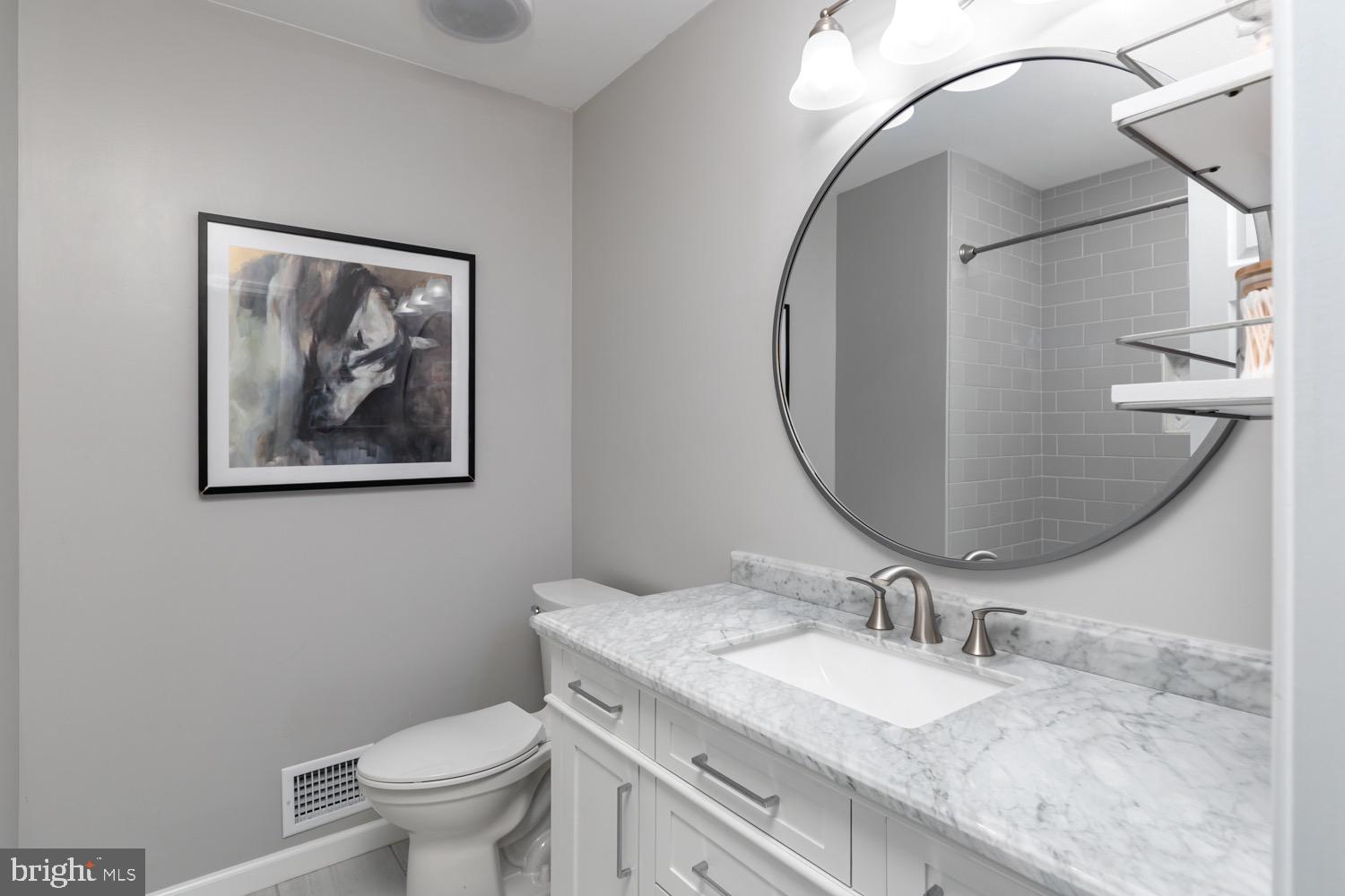 MIDDLERIDGE - Residential