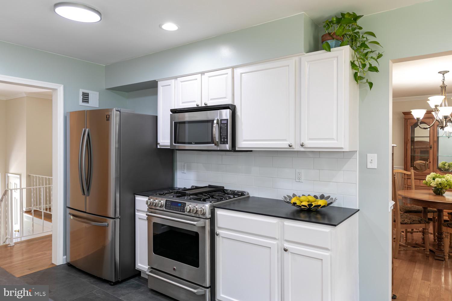 MIDDLERIDGE - Residential