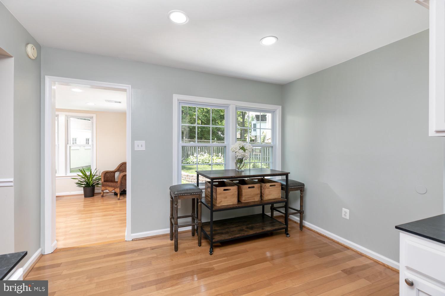 MIDDLERIDGE - Residential