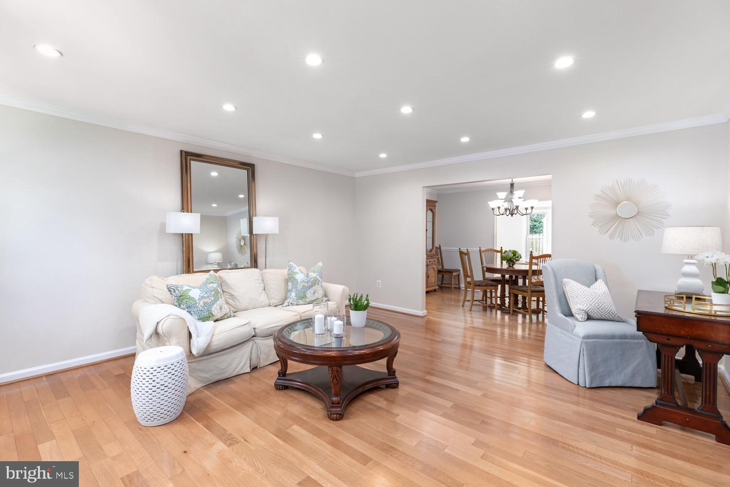 MIDDLERIDGE - Residential