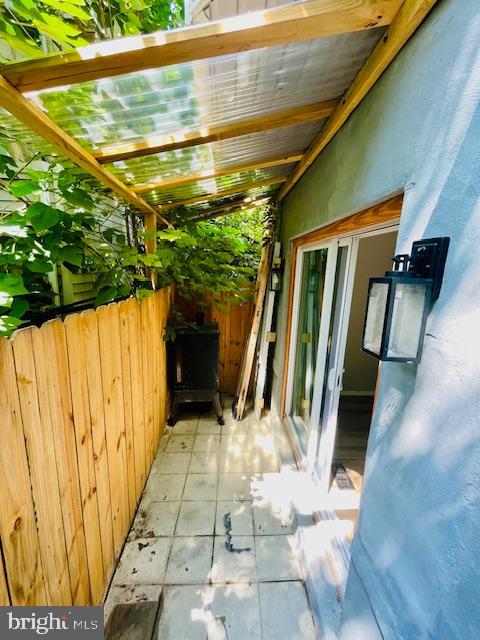 POINT BREEZE - Residential