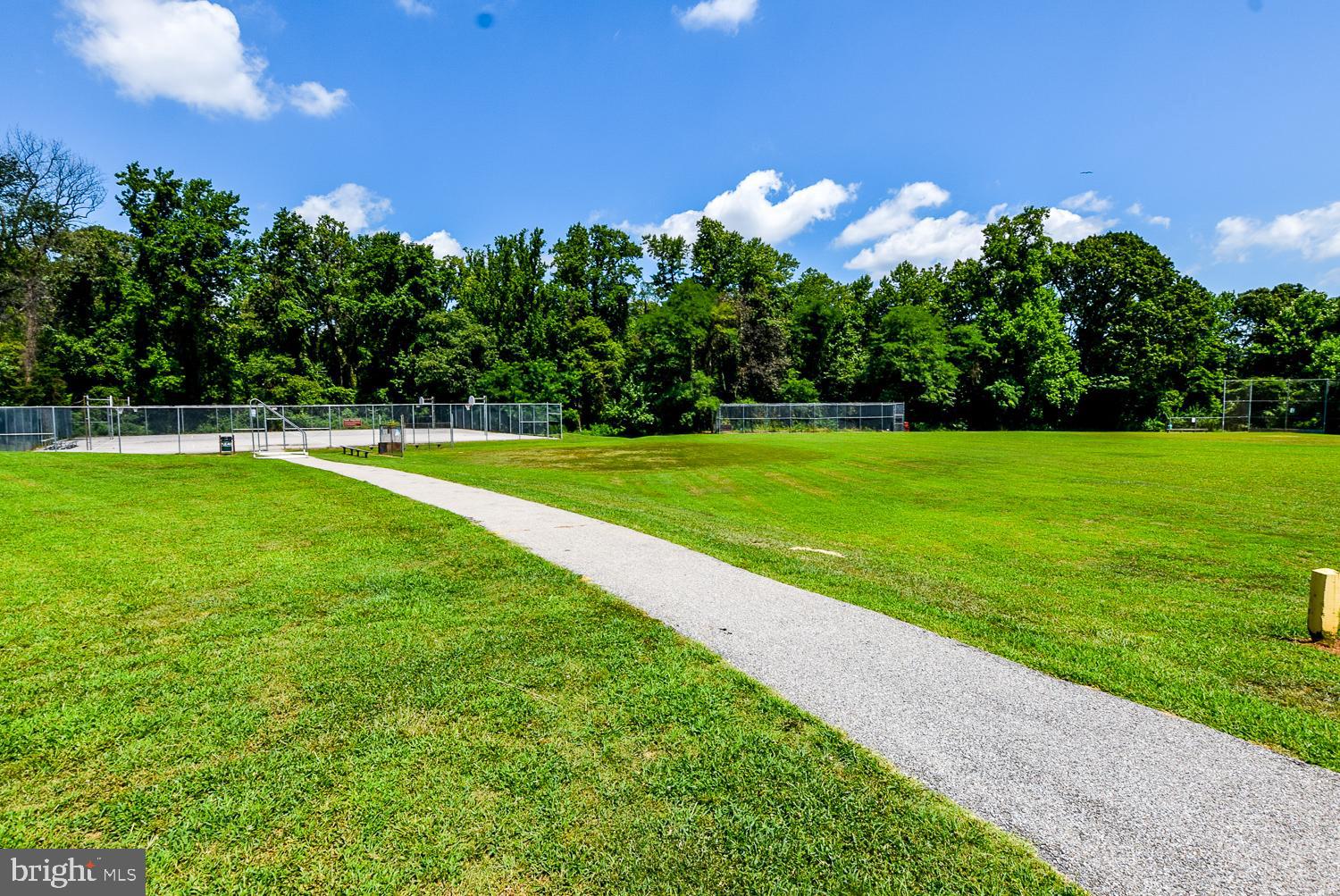 CAPE ST CLAIRE - Residential