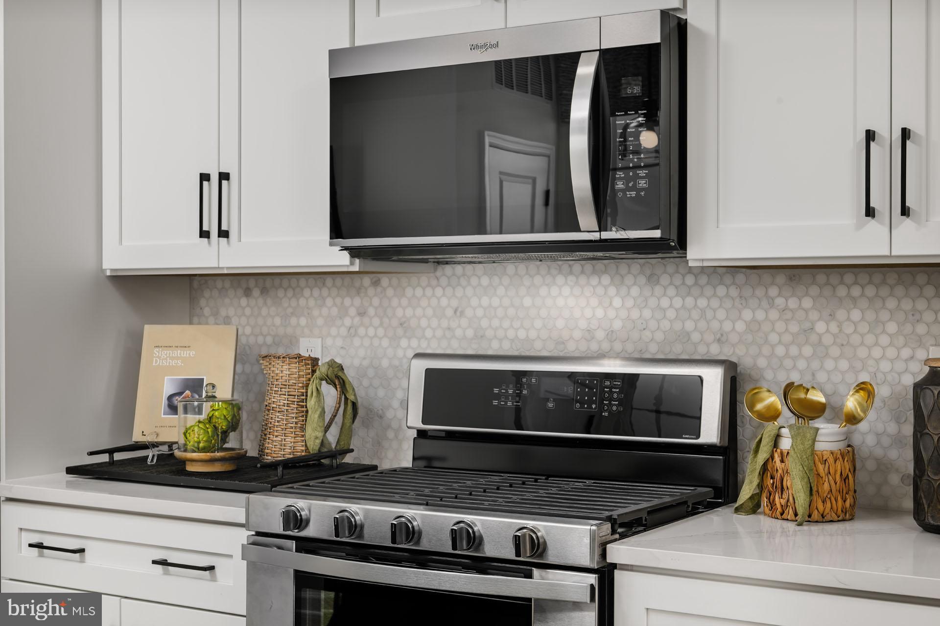 MONTGOMERY VILLAGE - Residential