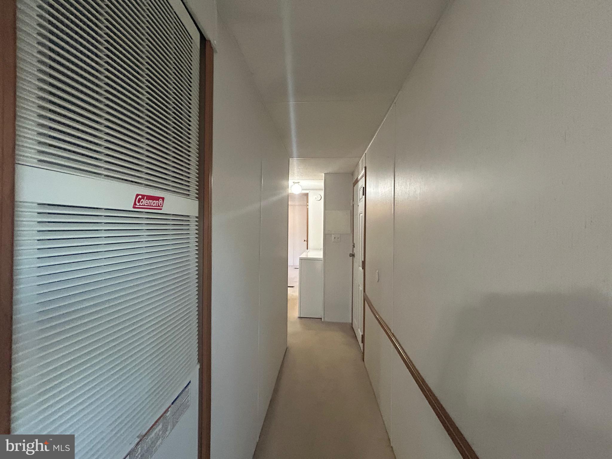 PALMDALE MOBILE HOME PARK - Residential