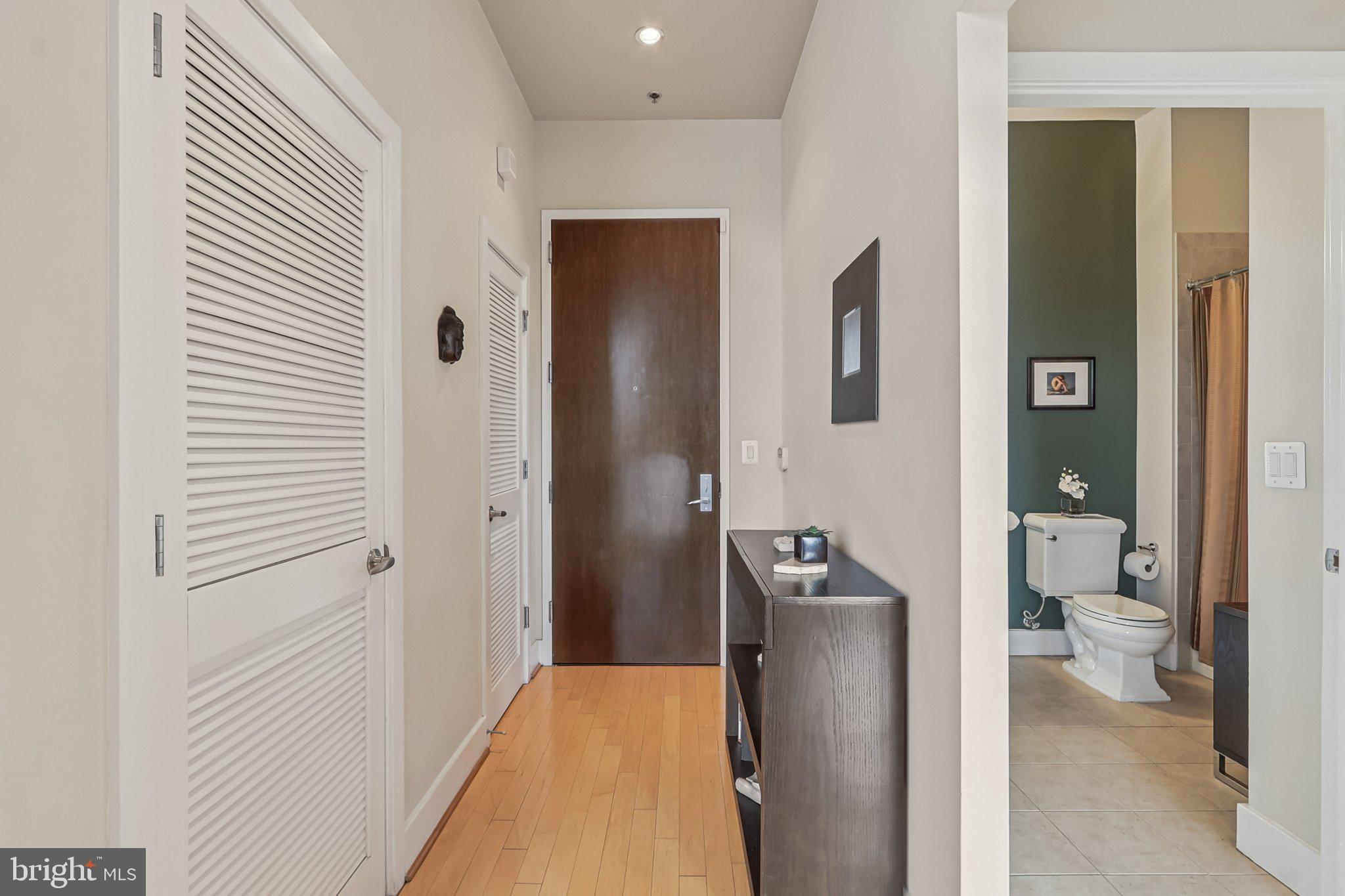 520 JOHN CARLYLE STREET 432