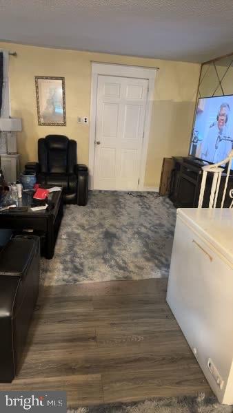 YEADON - Residential