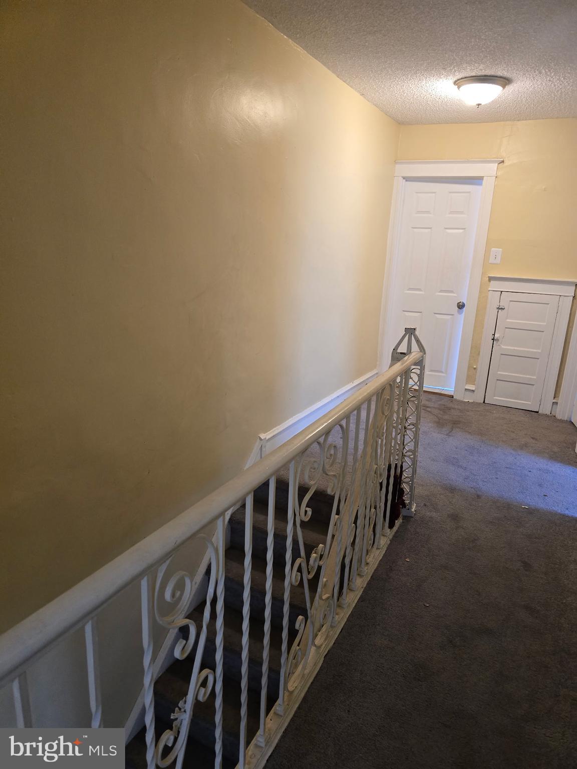 YEADON - Residential