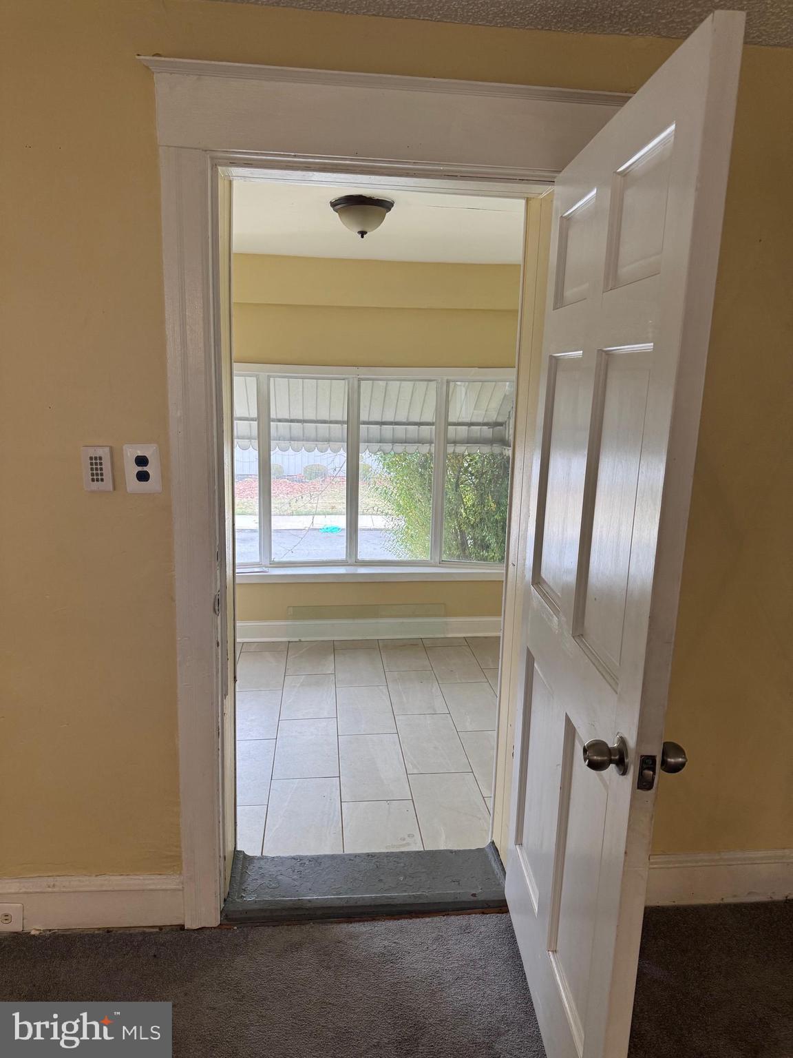 YEADON - Residential