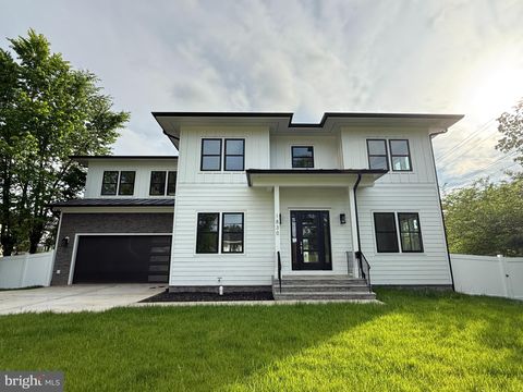 1830 CHERRI DRIVE FALLS CHURCH VA 22043