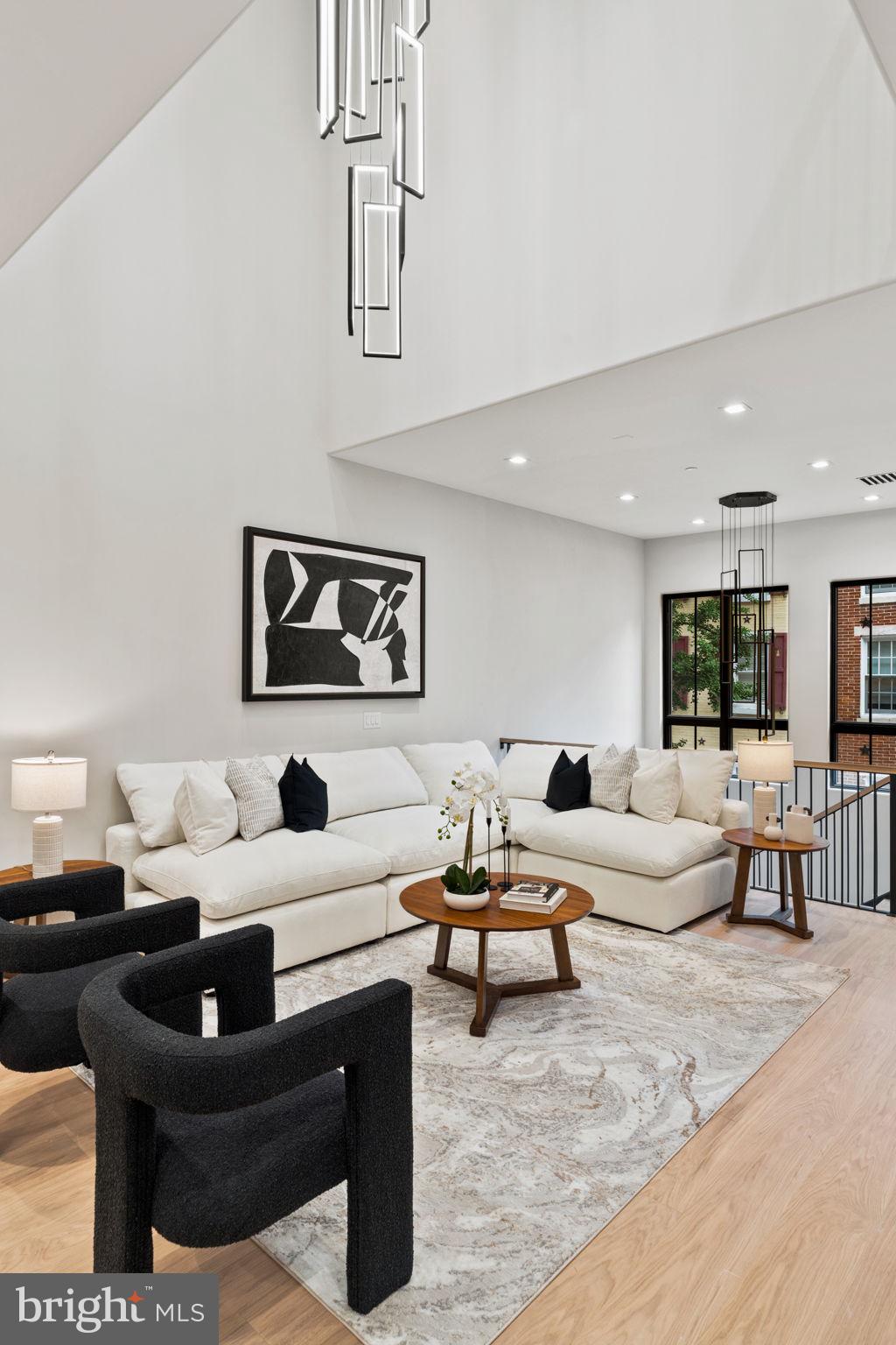 RITTENHOUSE SQUARE - Residential