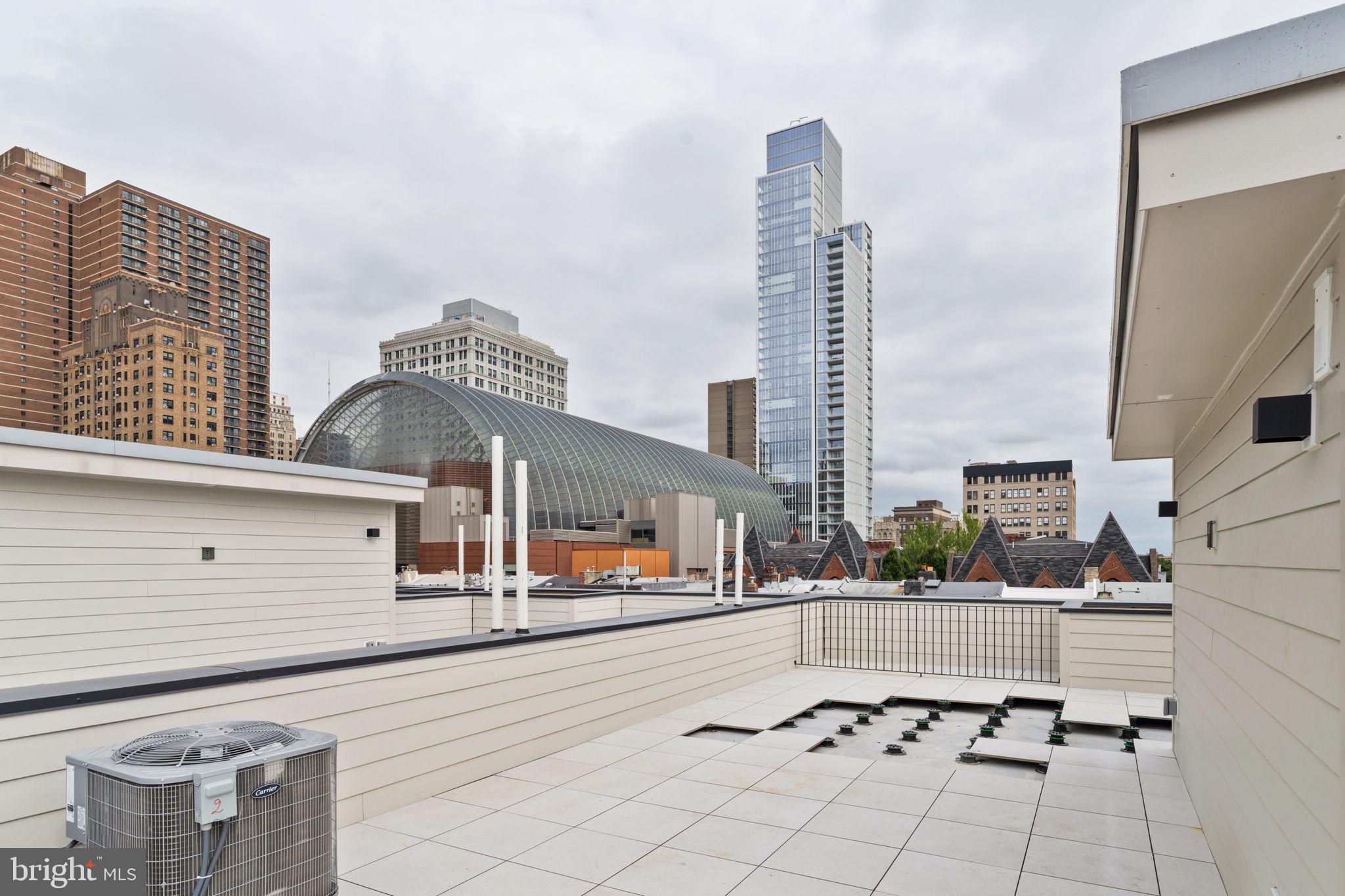 RITTENHOUSE SQUARE - Residential