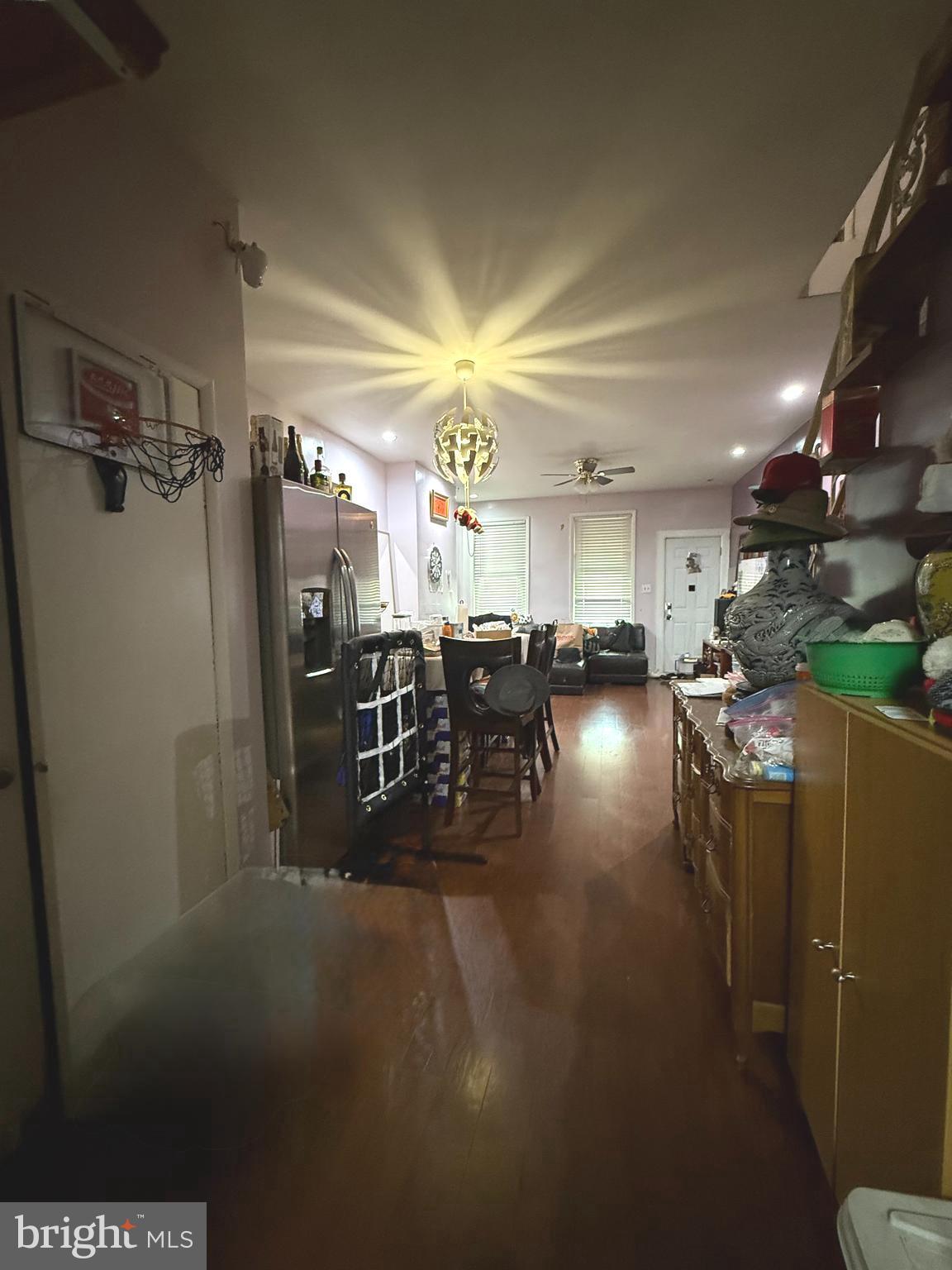 FRANKFORD - Commercial Sale