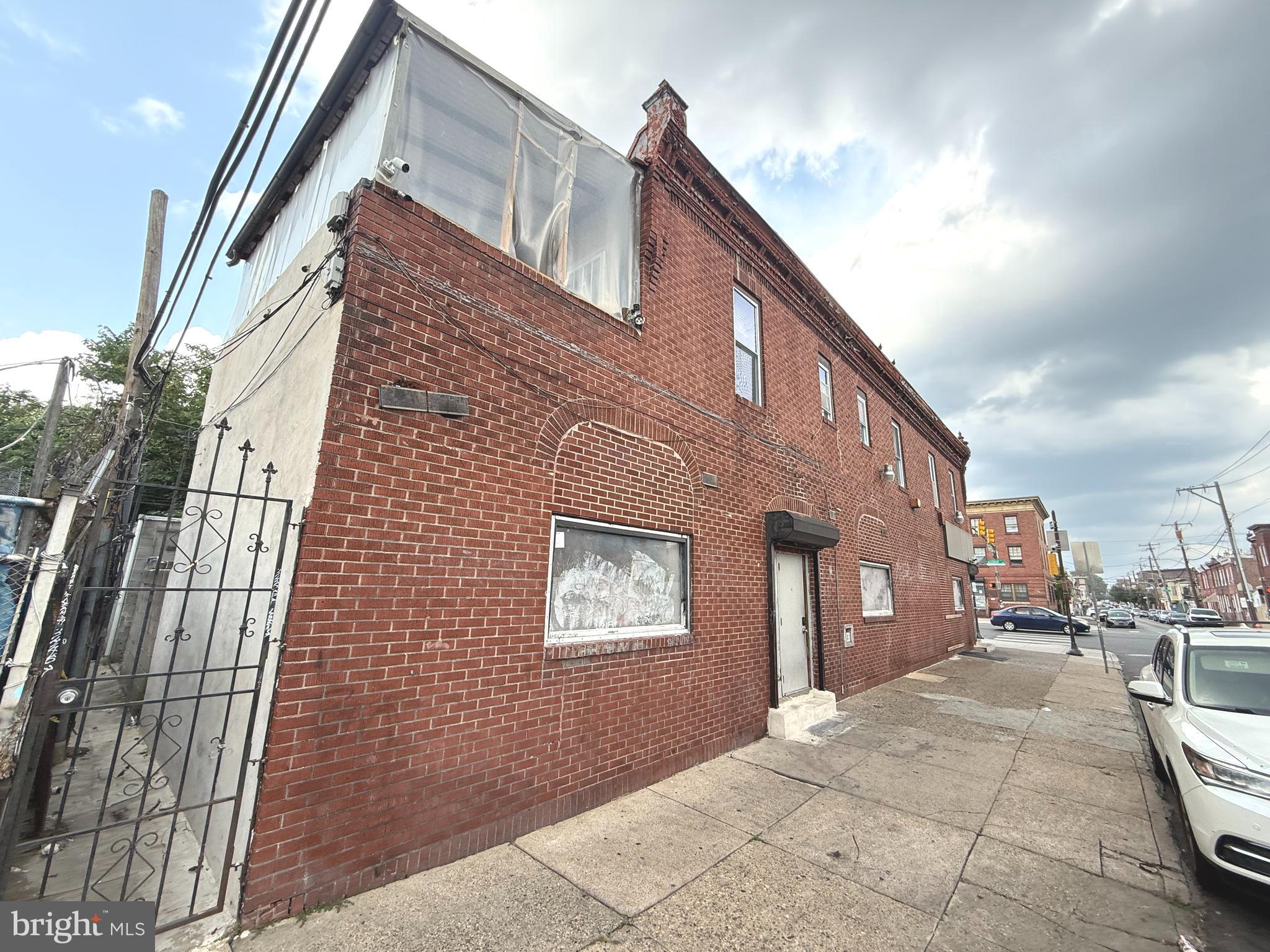 FRANKFORD - Commercial Sale