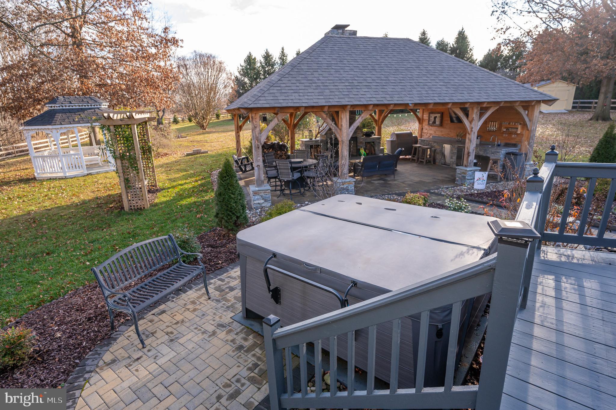 QUAIL RUN - Residential