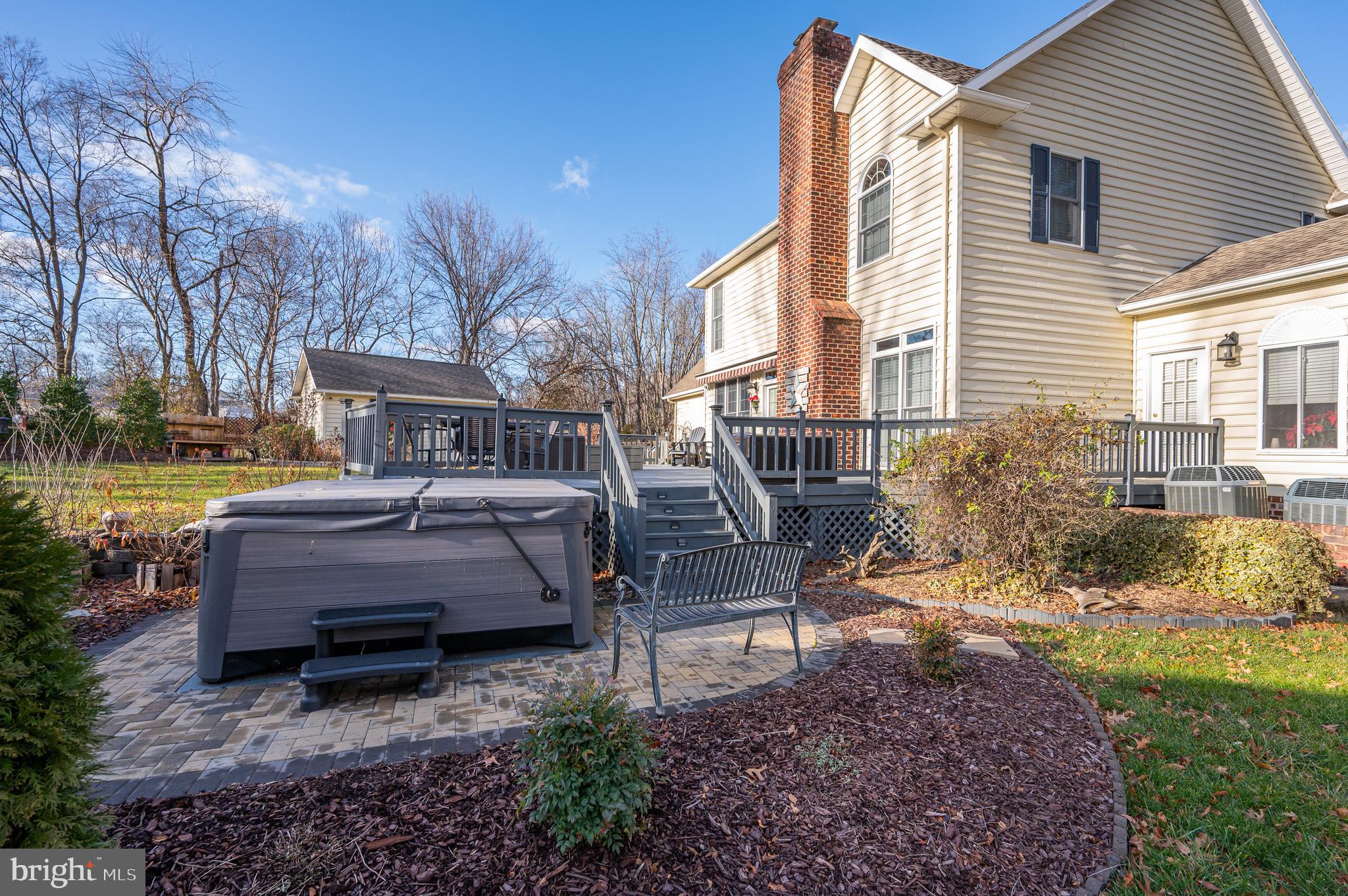 QUAIL RUN - Residential