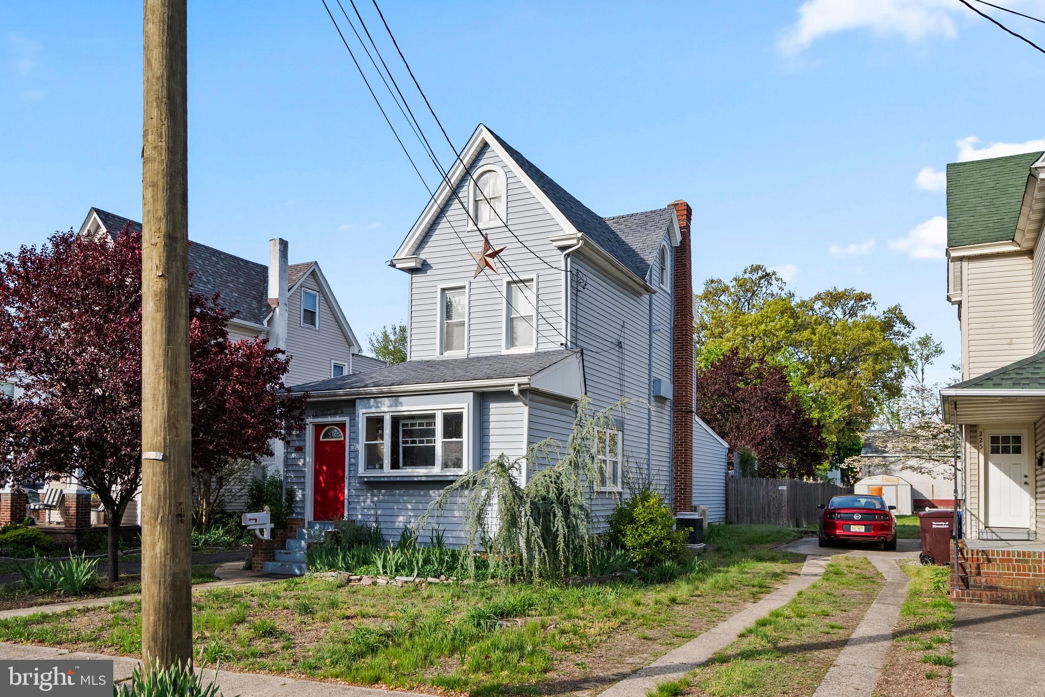 223 DELAWARE AVENUE