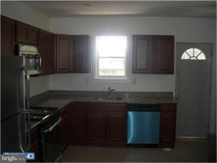POINT BREEZE - Residential