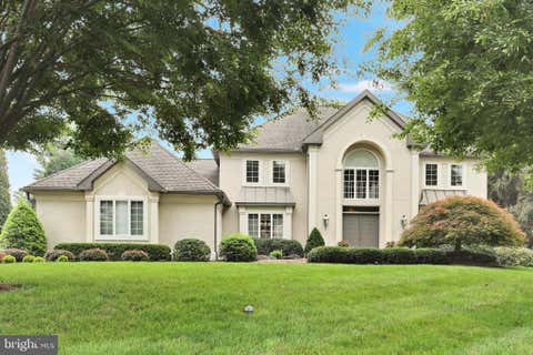 Homes For Sale - 1318 Beaconfield Lane<br/> LANCASTER, PA 17601