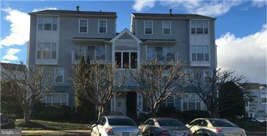 LAKE RIDGE POINTE CONDO - Residential