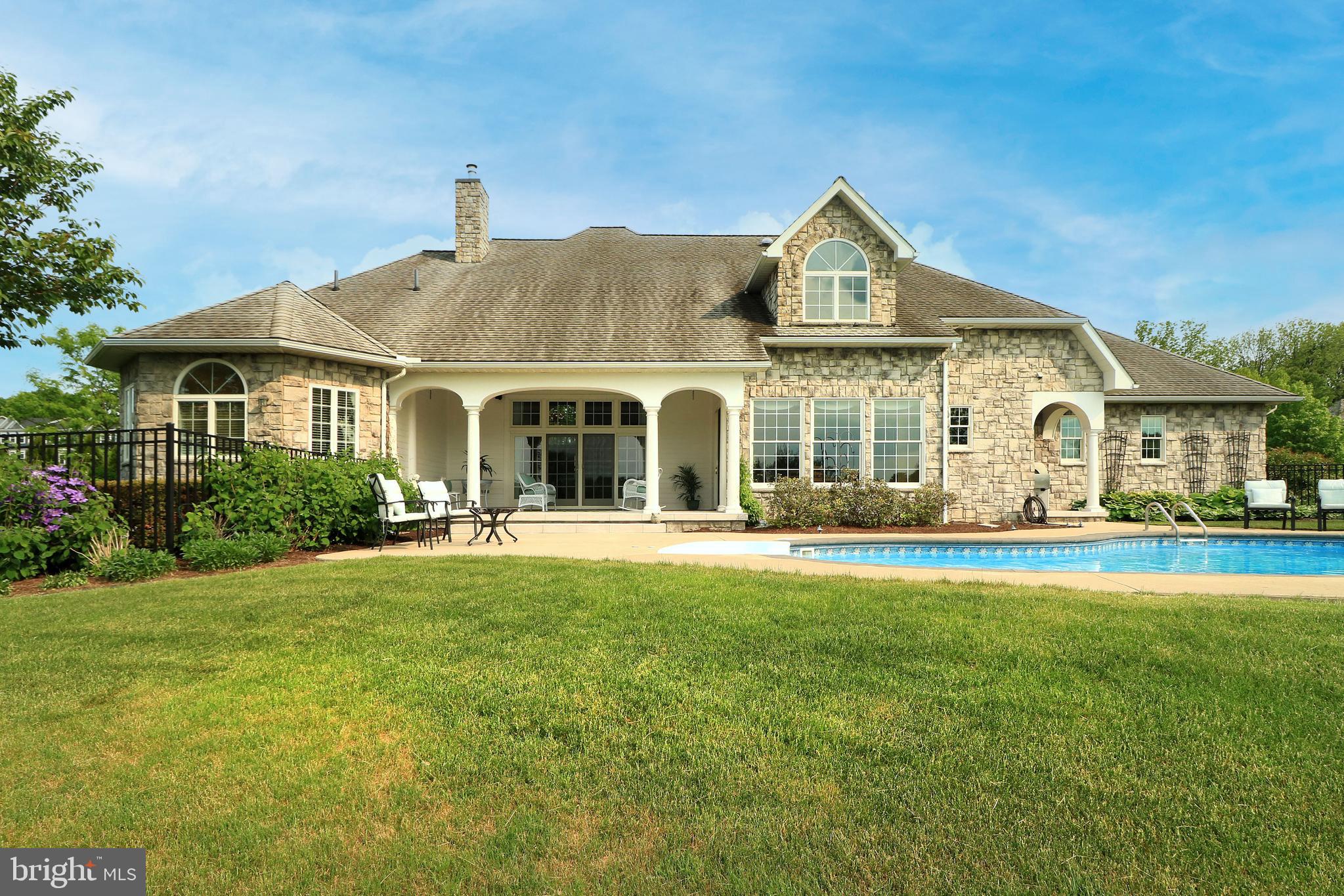 CANTERBURY CROSSING - Residential