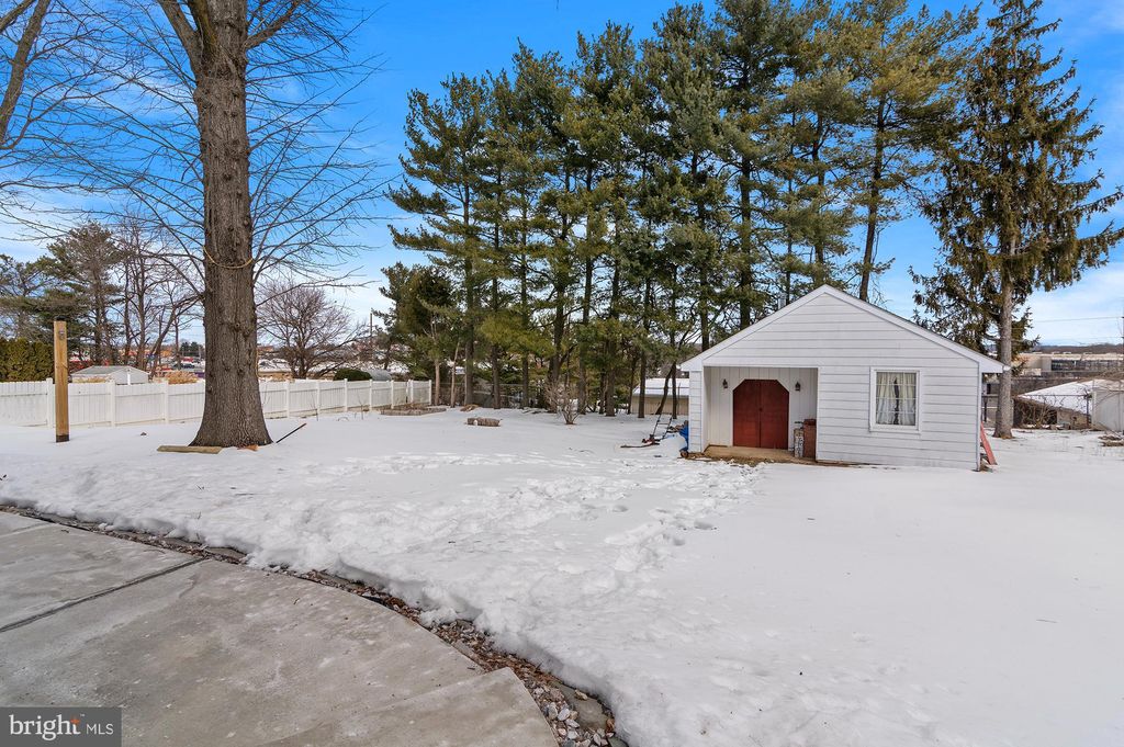 Photo of 640 Old Baltimore Road, WESTMINSTER, MD 21157 (MLS # MDCR2032566)