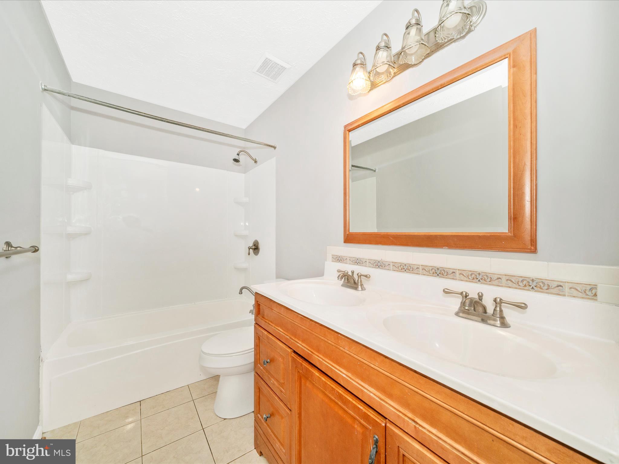 VILLAGE OF OAK GROVE - Residential