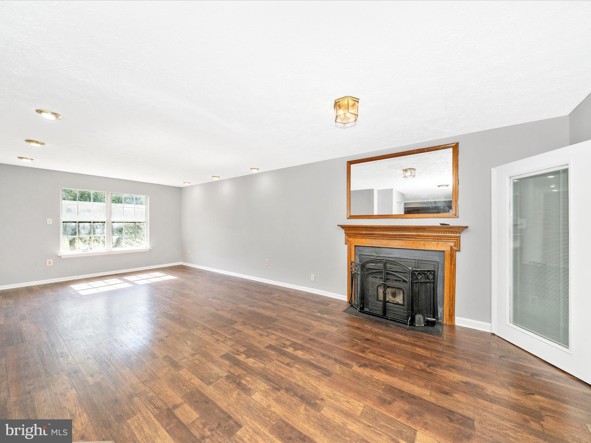 VILLAGE OF OAK GROVE - Residential