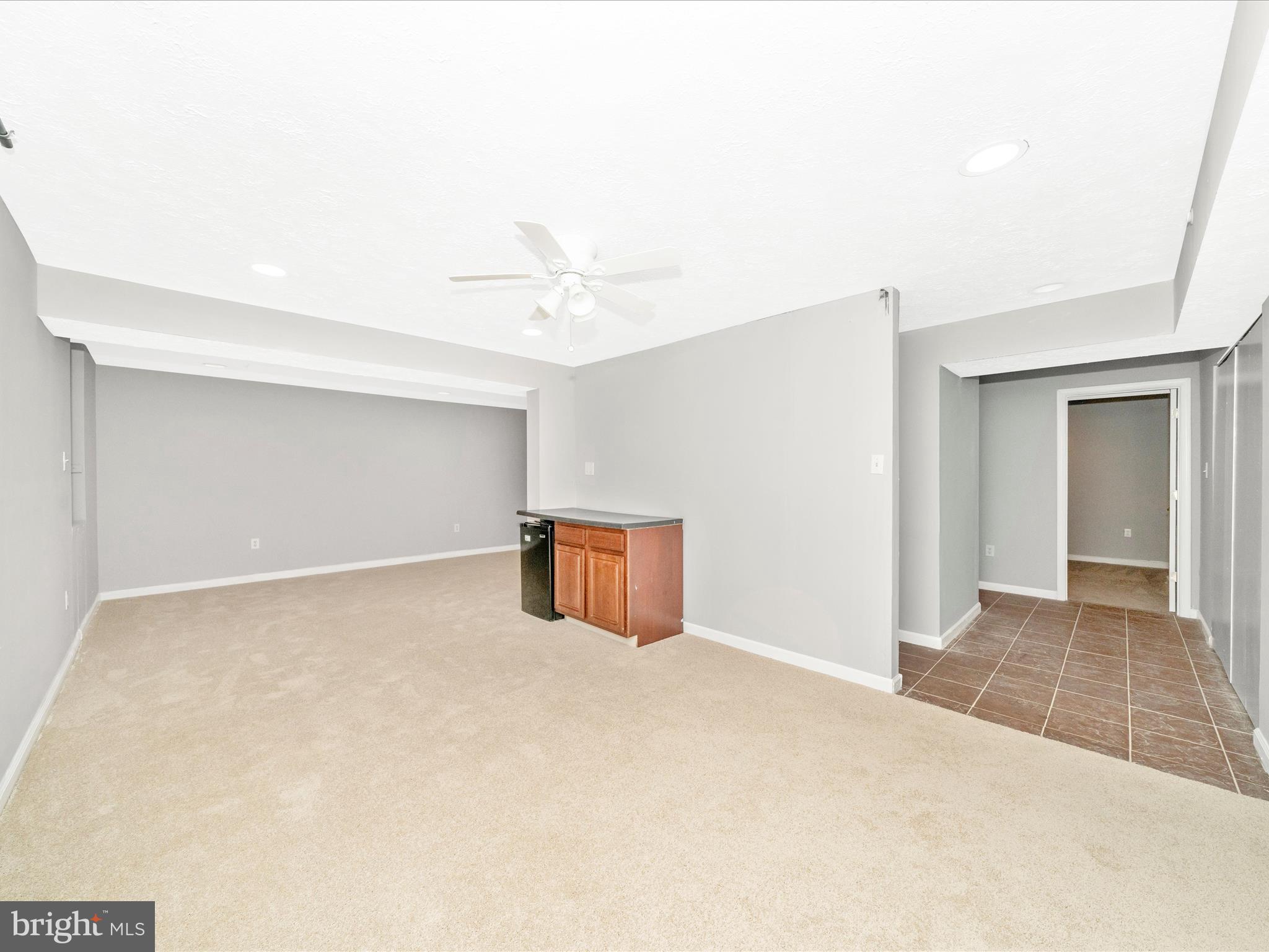 VILLAGE OF OAK GROVE - Residential