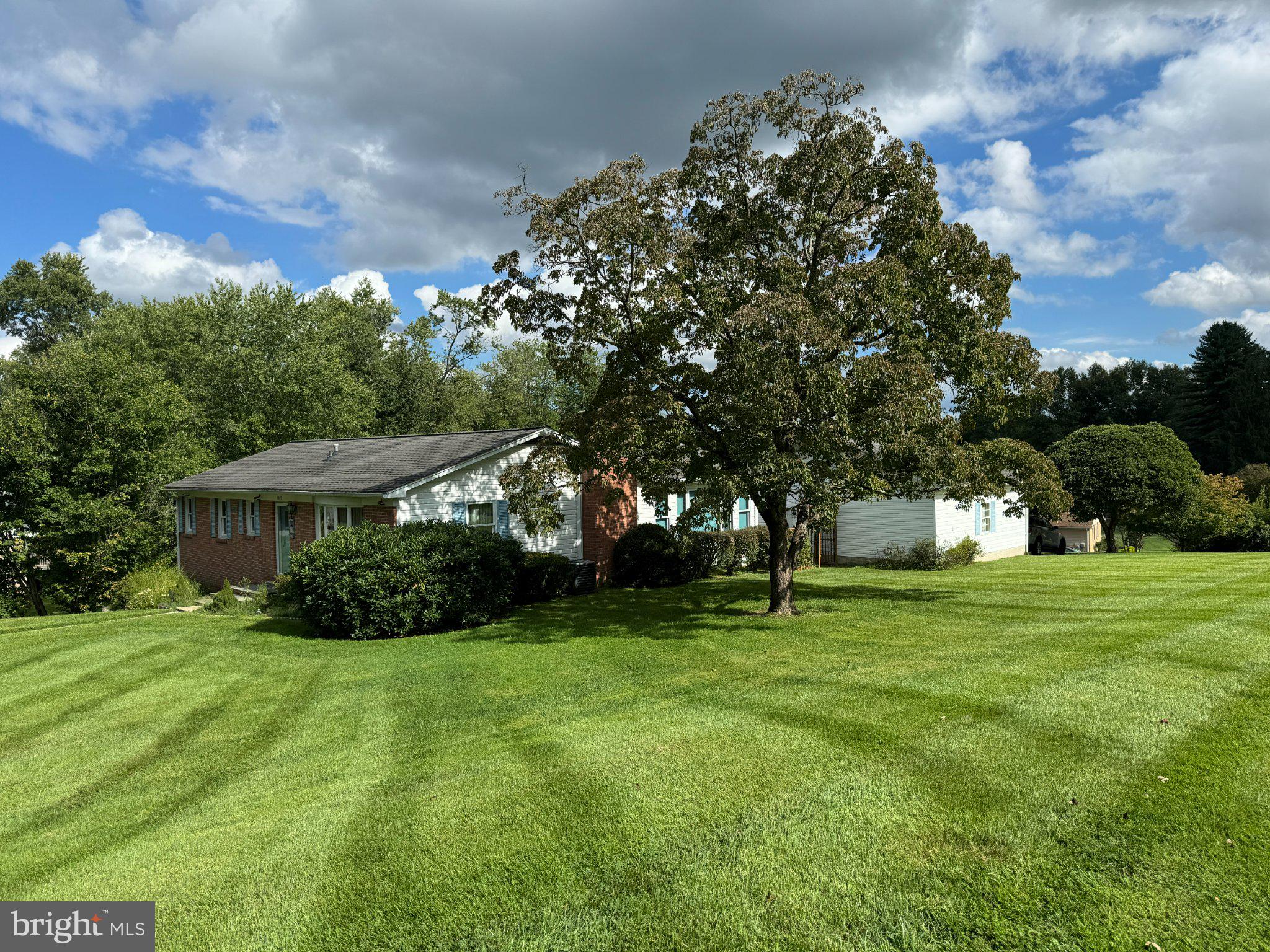 1405 WILDWOOD DRIVE