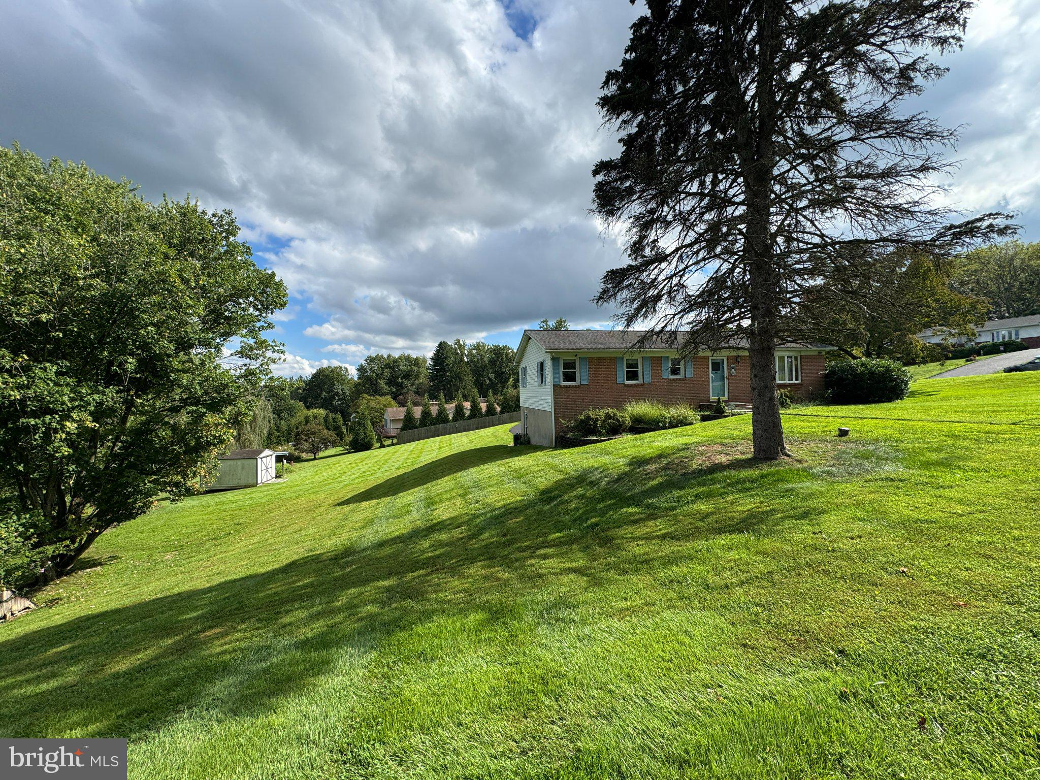 1405 WILDWOOD DRIVE