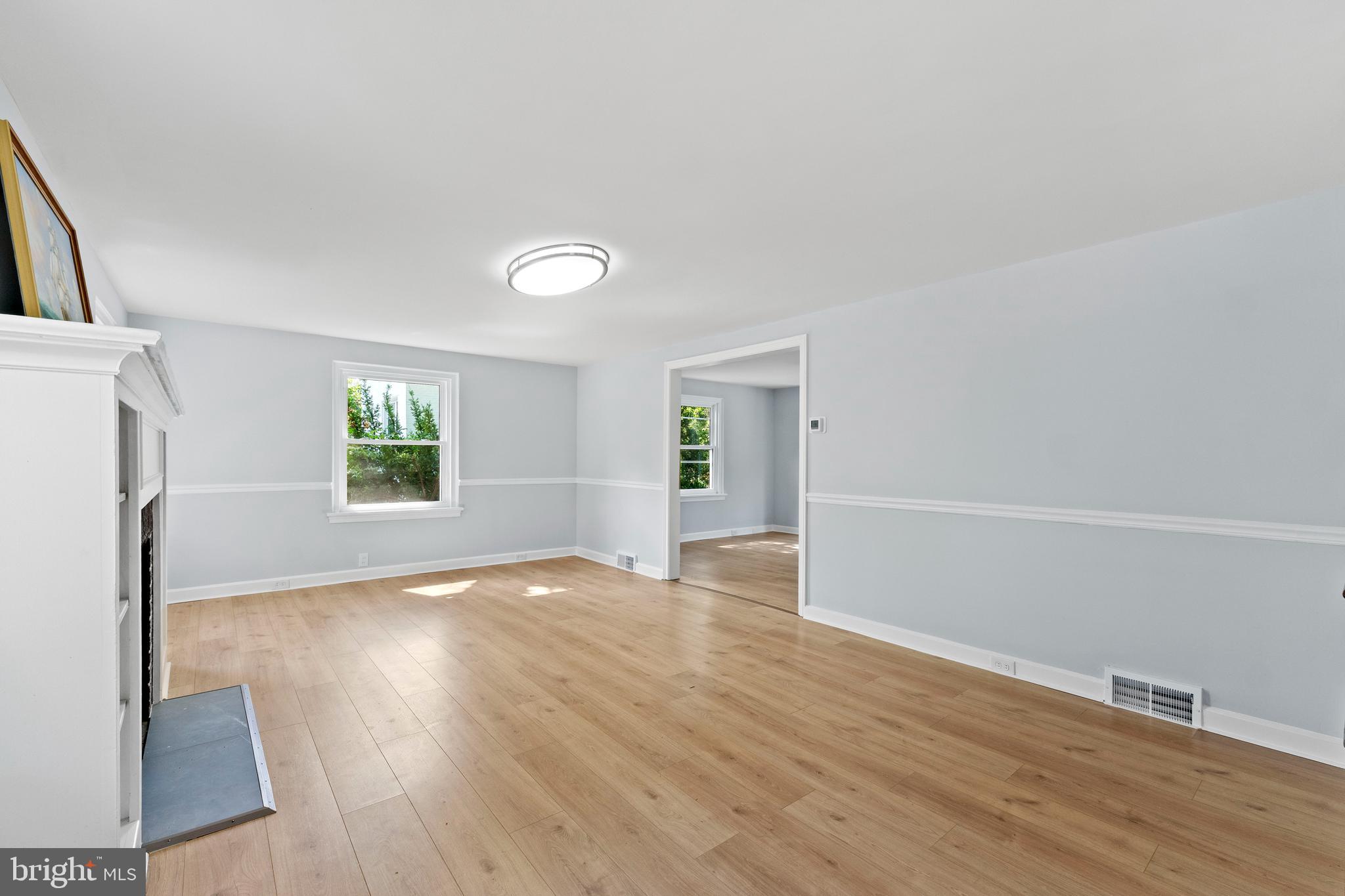 16 ASBURY AVENUE