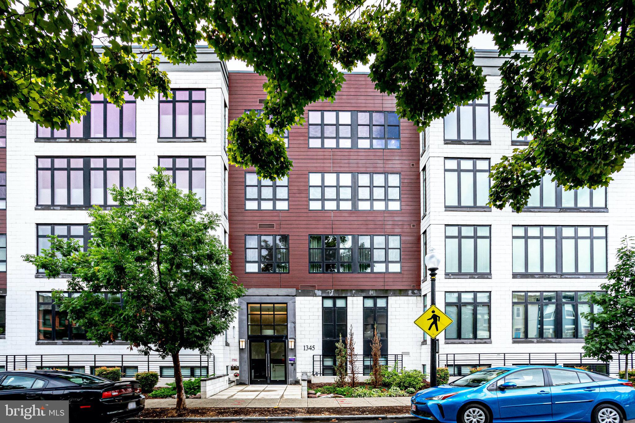 1345 K STREET SE 406