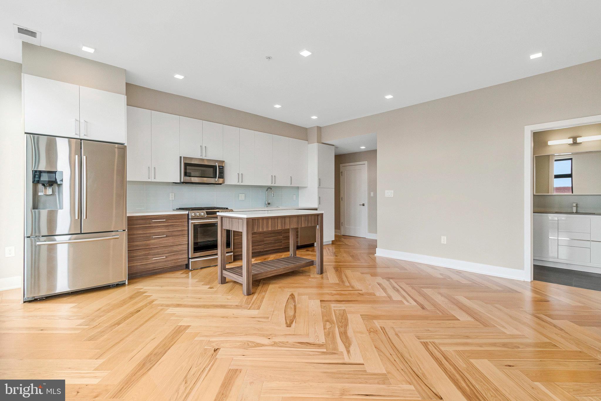 1345 K STREET SE 406